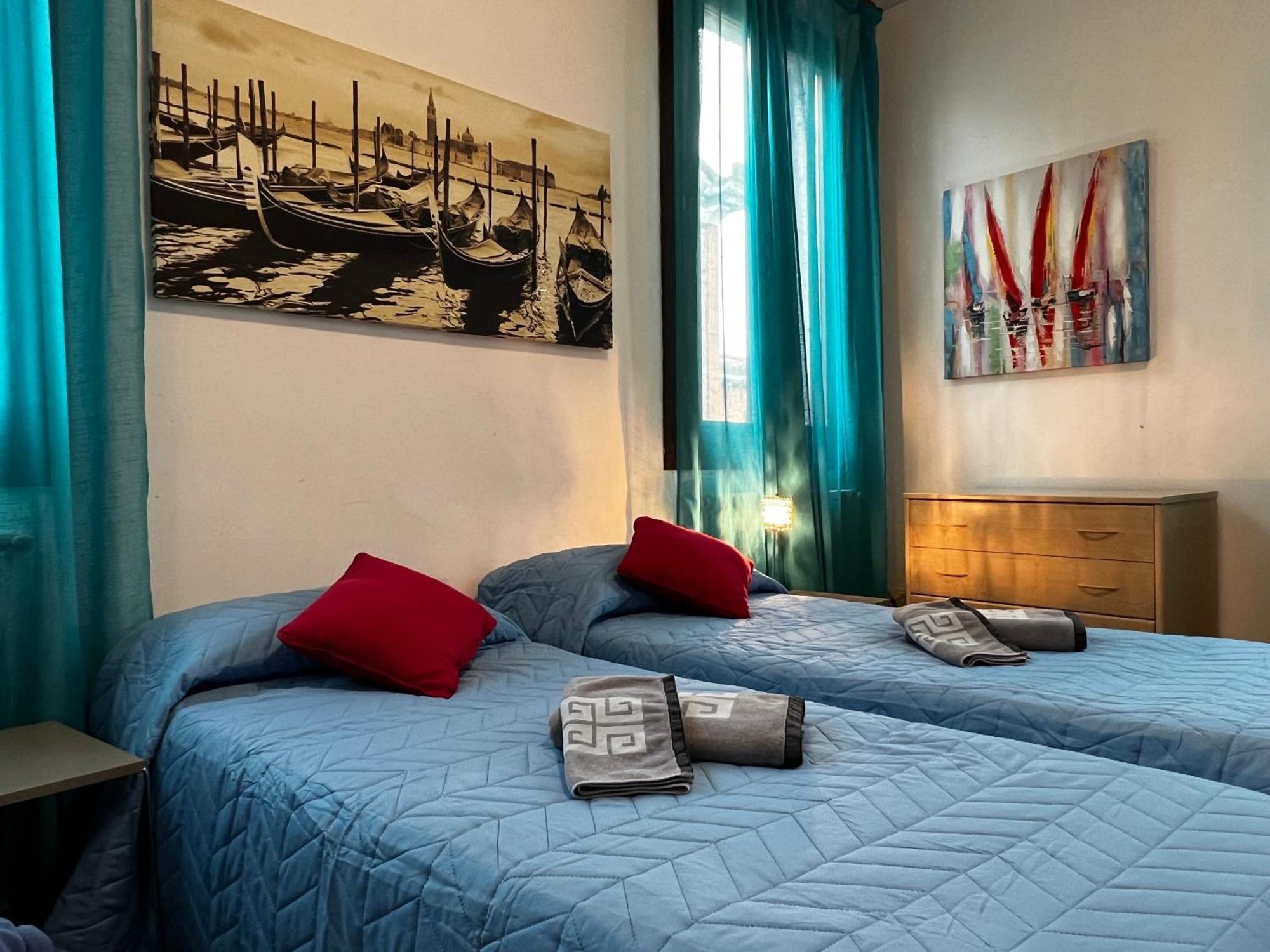 Tintoretto 1 Con Terrazza Sopra Il Tetto, 3 Bagni, 3 Grandi Camere Da Letto, Super Nuovo Velence Kültér fotó