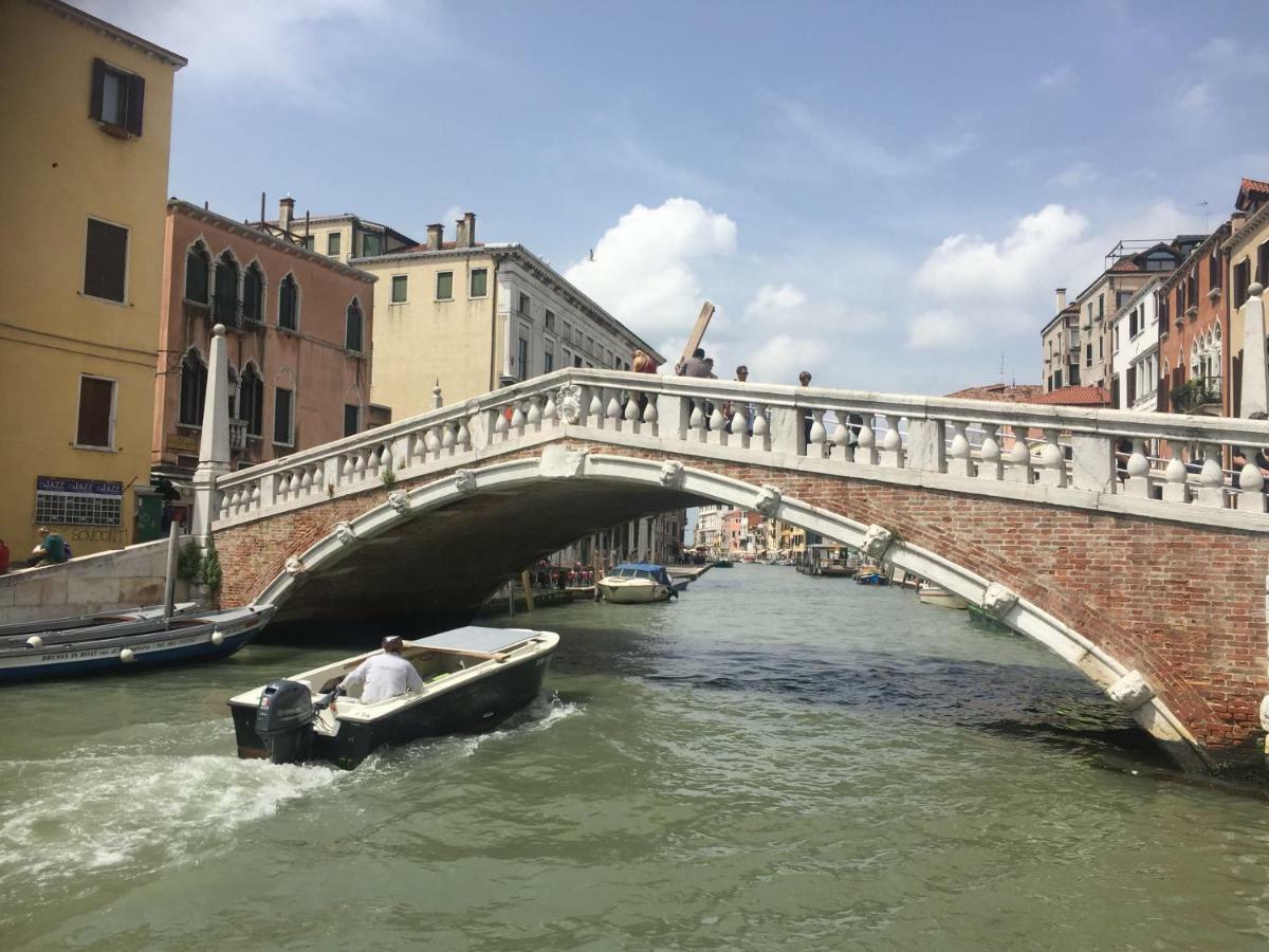 Tintoretto 1 Con Terrazza Sopra Il Tetto, 3 Bagni, 3 Grandi Camere Da Letto, Super Nuovo Velence Kültér fotó
